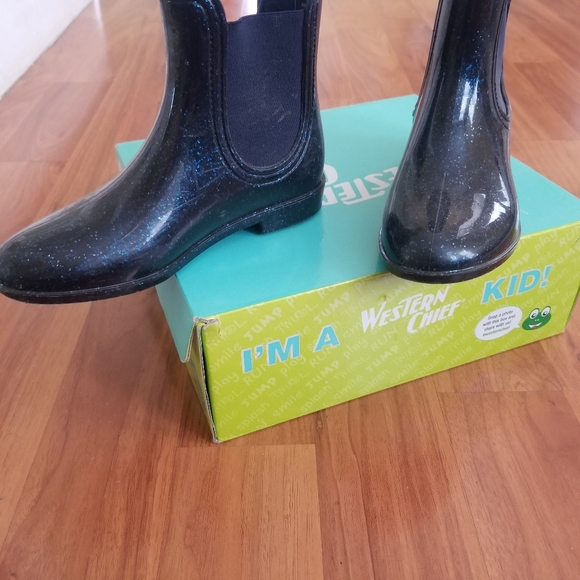 Girls Rain boots - Picture 4 of 5